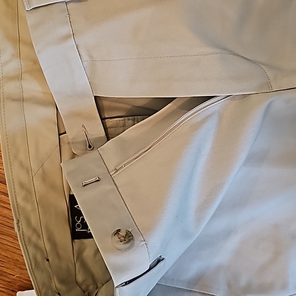 🧍♂️NEW WITH TAGS! Jos. A. Bank size 30W x 32L light khaki pants - Picture 6 of 12